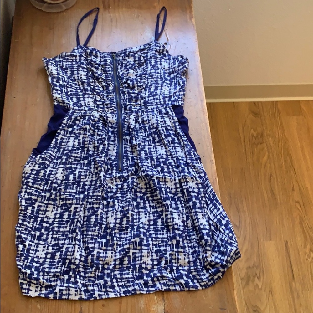 Fun dress with pockets